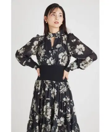 rienda 리엔다 시어 개더 플레어 원피스