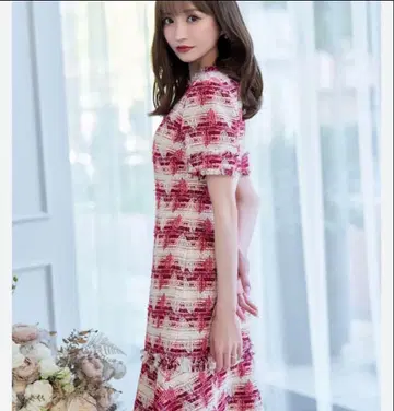 에밀리아 위즈 마리아 켄트 트위드 원피스