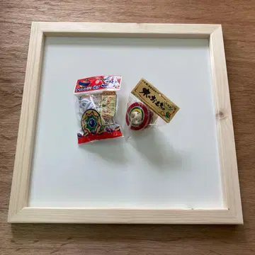 팽이 돌림대 (약 45 45cm)와 팽이 2개