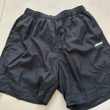 UNDEFEATED 블랙 숏팬츠 L 사이즈