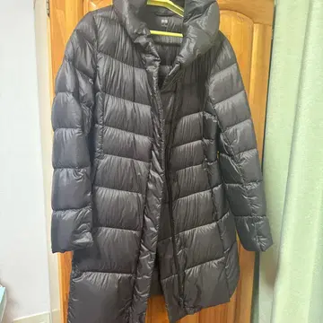 UNIQLO 다운 자켓 S 사이즈