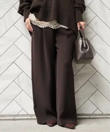 미사용 새상품 두지엠 클라세 *이지 와이드 팬츠 38 브라운