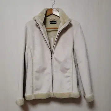 [새상품급] S. MARUSS 화이트 무스탕 코트