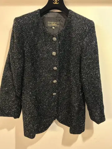 Leilian 레리안 노카라 자켓 비쥬 버튼