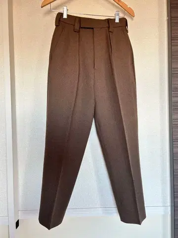 [ 새상품급 ] THE SHINZONE 브라운 테이퍼드 슬랙스