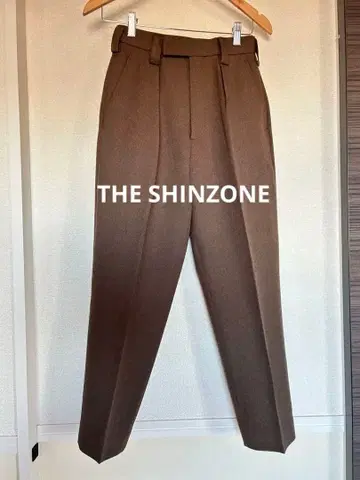 [ 새상품급 ] THE SHINZONE 브라운 테이퍼드 슬랙스