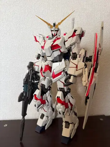 PG 유니콘 건담 조립 완료 정크