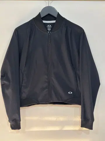 Oakley 블랙 점퍼 M 사이즈