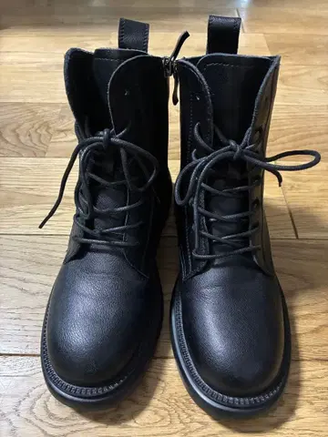 천연 가죽 블랙 레이스업 부츠 23cm