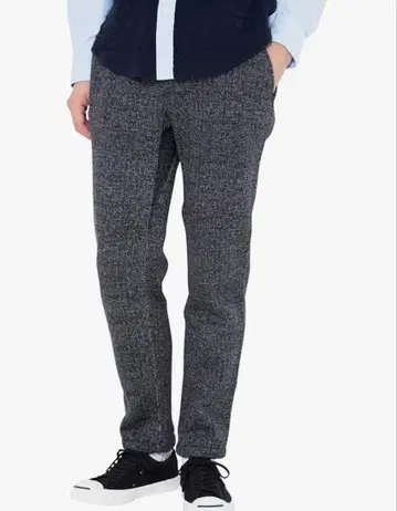 완판된 유나이티드 애로우즈 그린 레이블 릴랙싱 이지 팬츠