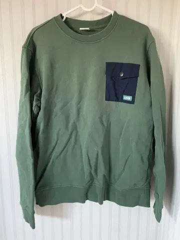 LOGOS 올리브 그린 맨투맨 M 사이즈