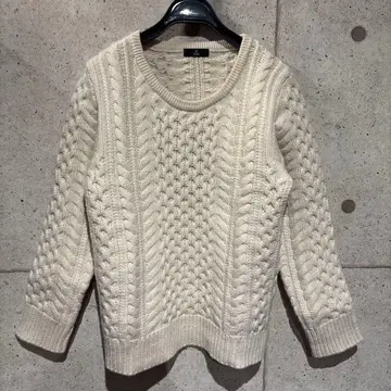 [ INED ] 울 100% 아이보리 케이블 니트 사이즈 13