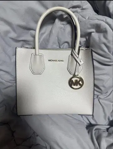MICHAEL KORS 화이트 미니 토트백
