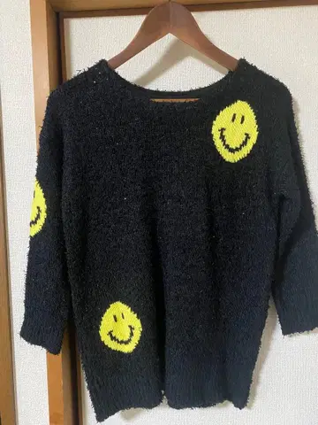 Rie Miller 스마일 스팽글 니트 smile 리에 미러 노리즈