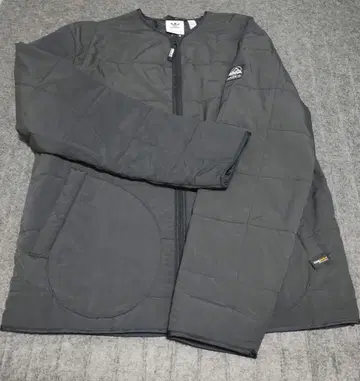 adidas 퀼팅 자켓 (블랙)
