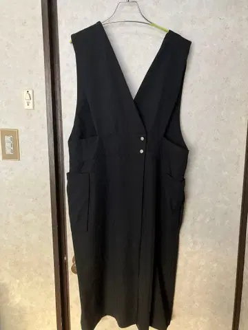 새상품 comoely closet 블랙 오버롤 스커트 사이즈 LL