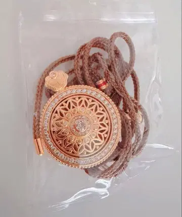 오사카 간사이 만박 네팔관 쿠루쿠루 목걸이 네팔 마와르 새상품