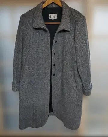 GIGI 헤링본 무늬 롱 코트 사이즈 9