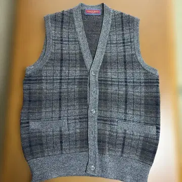 Austin Reed 체크 무늬 니트 베스트