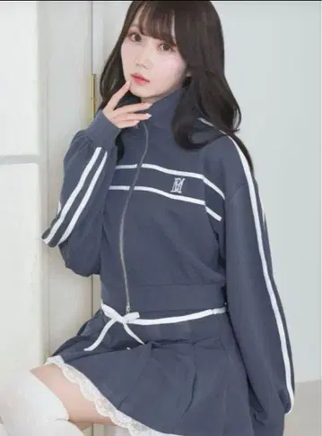 Rose Muse 로제 뮤즈 라인 저지 셋업 네이비