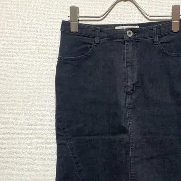 DAZZLING GRACE 미디 스커트 타이트 데님 소재 포켓 부착