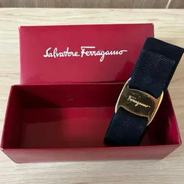 페라가모 파레타