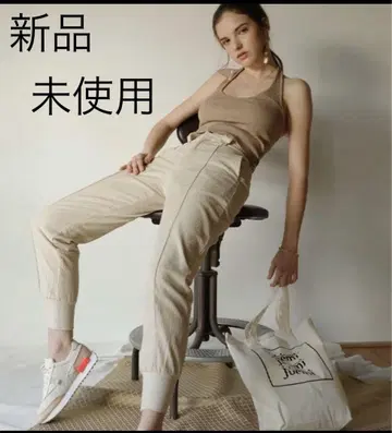 작은 체구 필수템 새상품 Juemi 코듀로이 조거 팬츠 정가 9,600엔