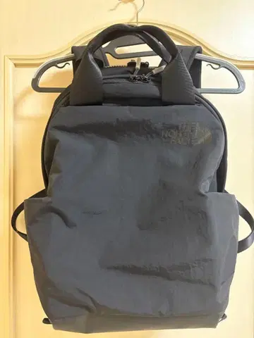 THE NORTH FACE 블랙 백팩