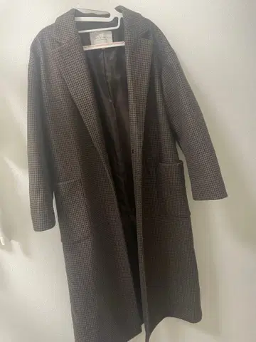 체크 무늬 롱 코트 (브라운 계열)