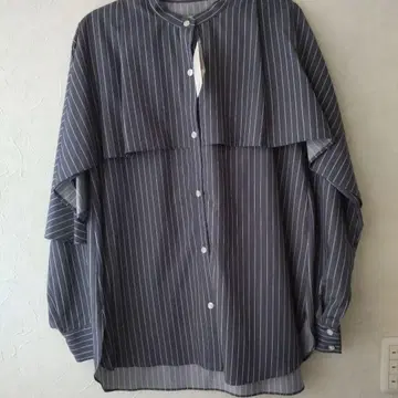 스트라이프 패턴 오버사이즈 셔츠 프리 사이즈 블랙