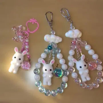 토끼 피규어 포함 스트랩 3개 세트