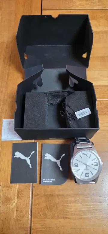 Puma 실버 아날로그 시계