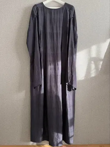 SEEALL 실크 원피스