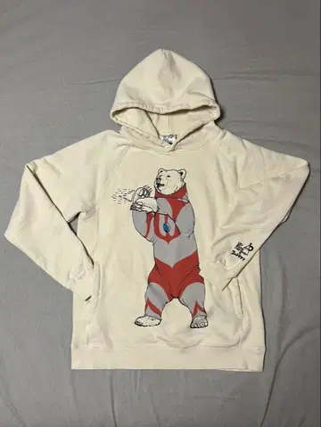고슬로우캐러밴 레어 사이즈 4 울트라맨 후드티