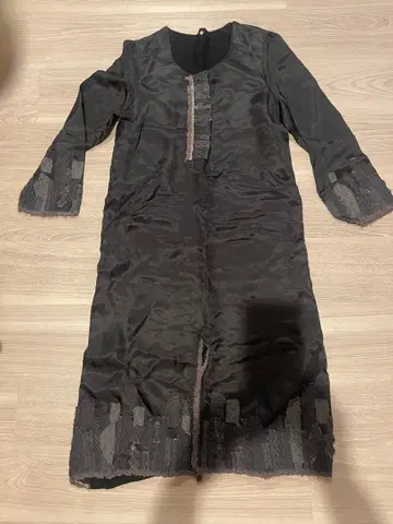 츠모리치사토의 멋진 롱 원피스