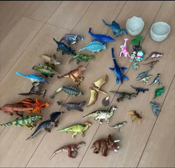 아니아 공룡 피규어 세트 약 30개
