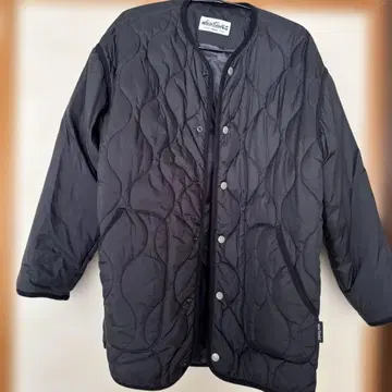 WILD THINGS 블랙 퀼팅 자켓