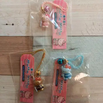 즉시 구매 OK! 지역 한정 키티 스트랩