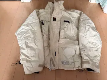 GORE-TEX 크림색 자켓 낚시용 STRV +6 방한