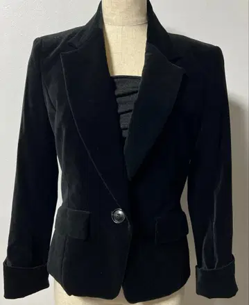블랙 벨벳 테일러드 자켓 쿠 드 샹스 36 사이즈