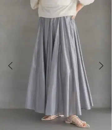 라메 시어 볼륨 스커트