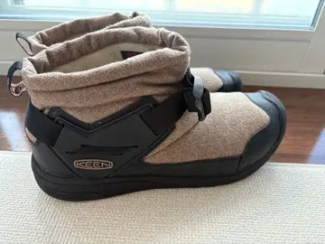 KEEN 방수 숏부츠 베이지