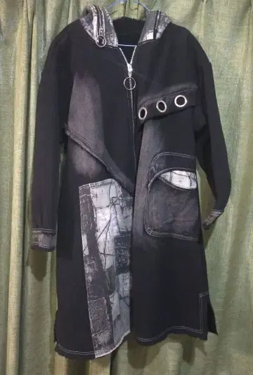 ( 새상품 미착용 ) 롱 코트 후드 부착 수입 프리 사이즈