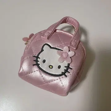 24시간 이내 발송 헬로키티 퀼팅 파우치 키체인