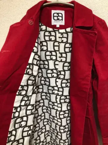 [ edward an ] 트렌치코트 빨간색 아우터 체스터 코트 크리스마스