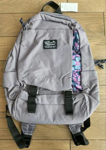 [ 택 포함 미사용 새상품 ] 티티카카 백팩 꽃무늬