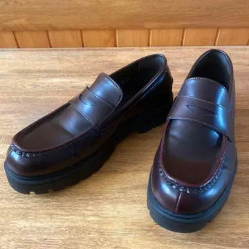 다크 브라운 로퍼 합성 피혁