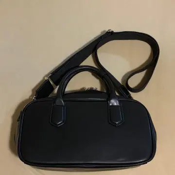 새상품급 LEPSIM 숄더백 블랙 보스턴 블랙