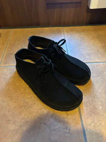 Clarks 디저트 트렉