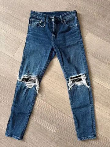 RNA 데미지 가공 스키니 데님